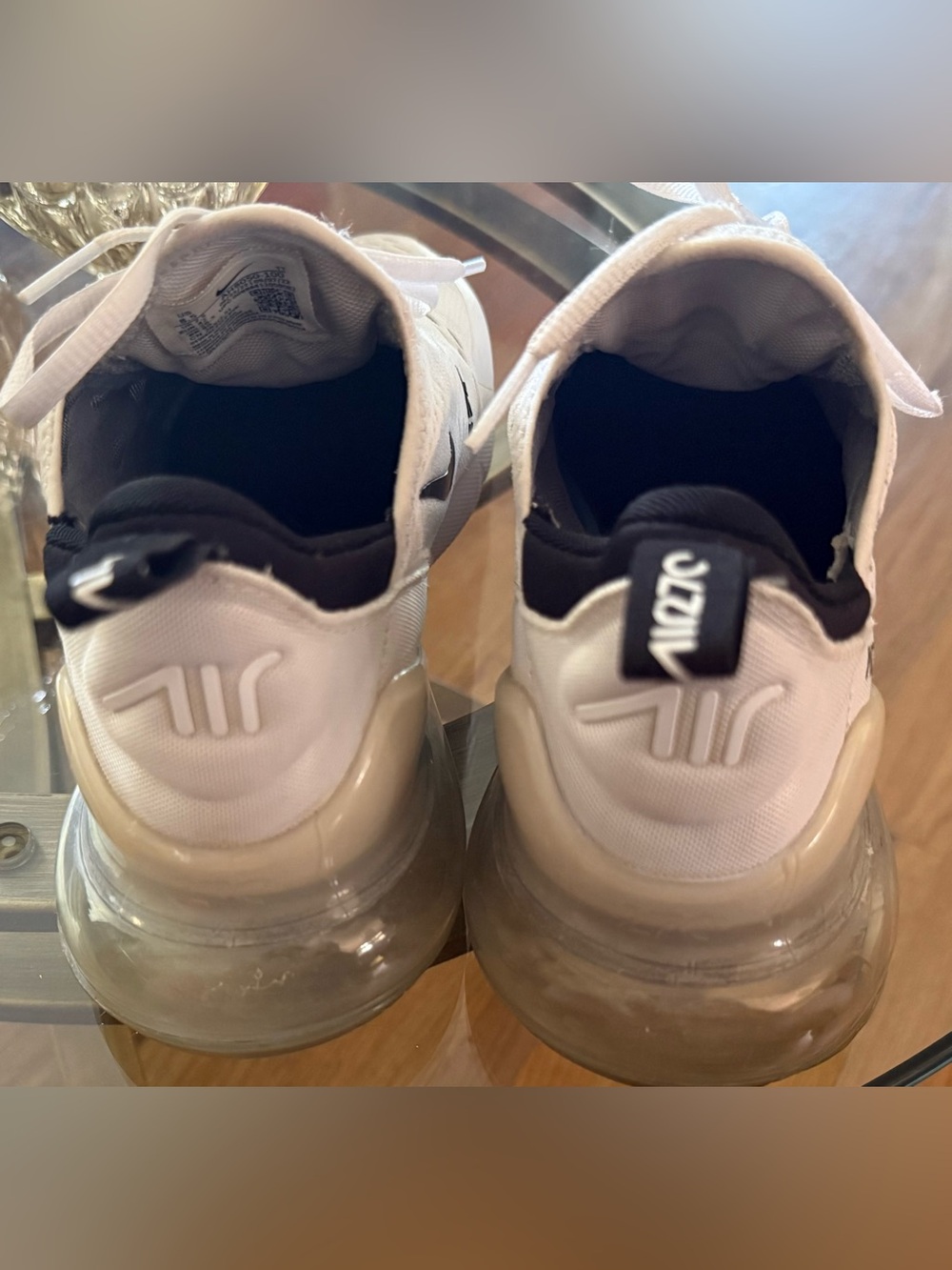 Nike Women’s Air Max 270 White/Black Sneakers - Picture 4 of 8